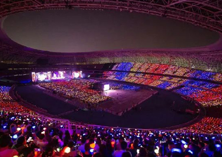 bwin必赢LED巨幕和荧光棒燃爆周杰伦太原演唱会（第二场）